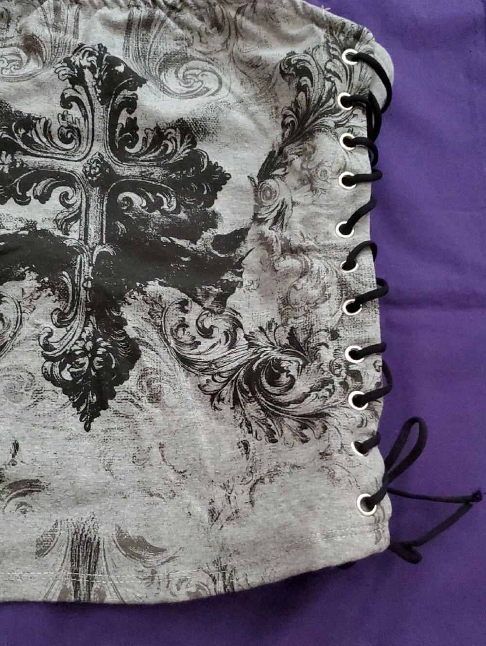 *NWT* Hot Topic Filigree Cross Girls Tube Top - Picture 7 of 16